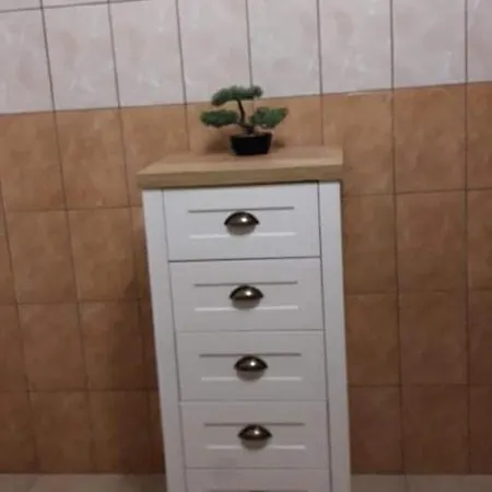아파트 Szoloskert Apartman