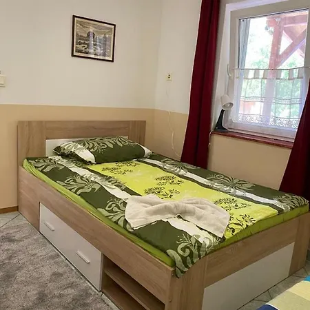 Szoloskert Apartman 아파트 Marcali