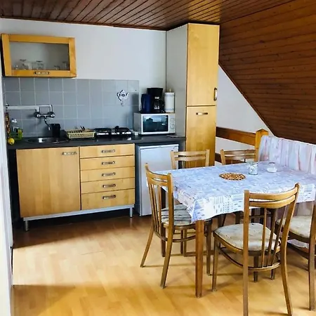 Szoloskert Apartman Marcali